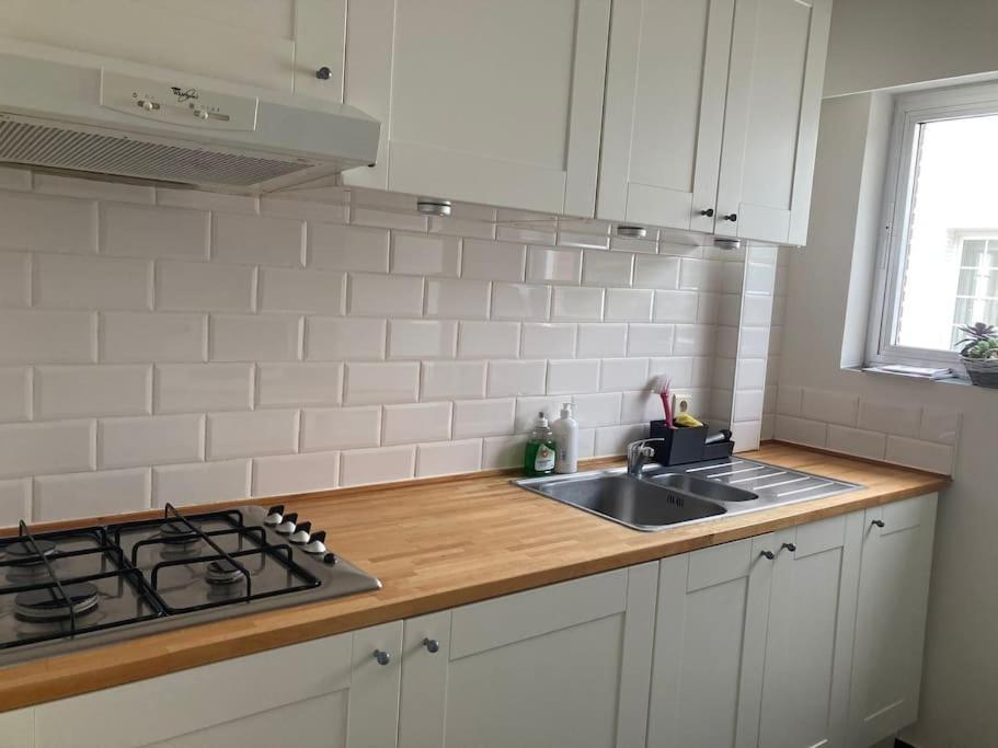 Charming Sunny 100m2 Entire With 2 Bedrooms *